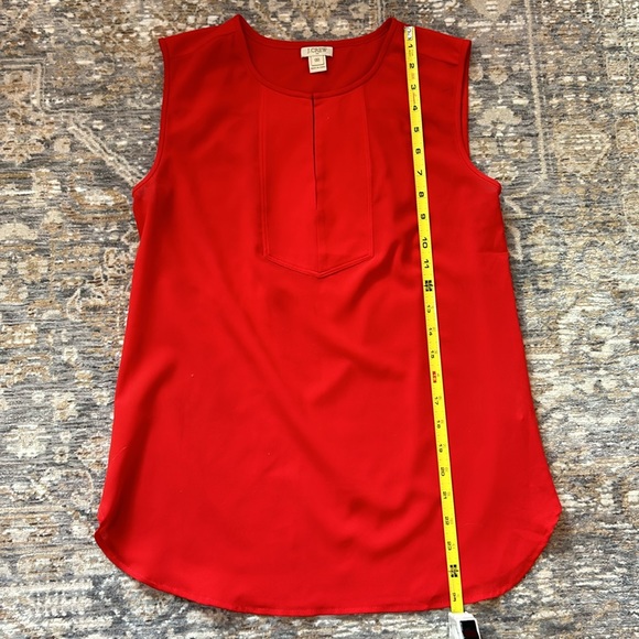 Red Jcrew shell top. - Picture 4 of 5